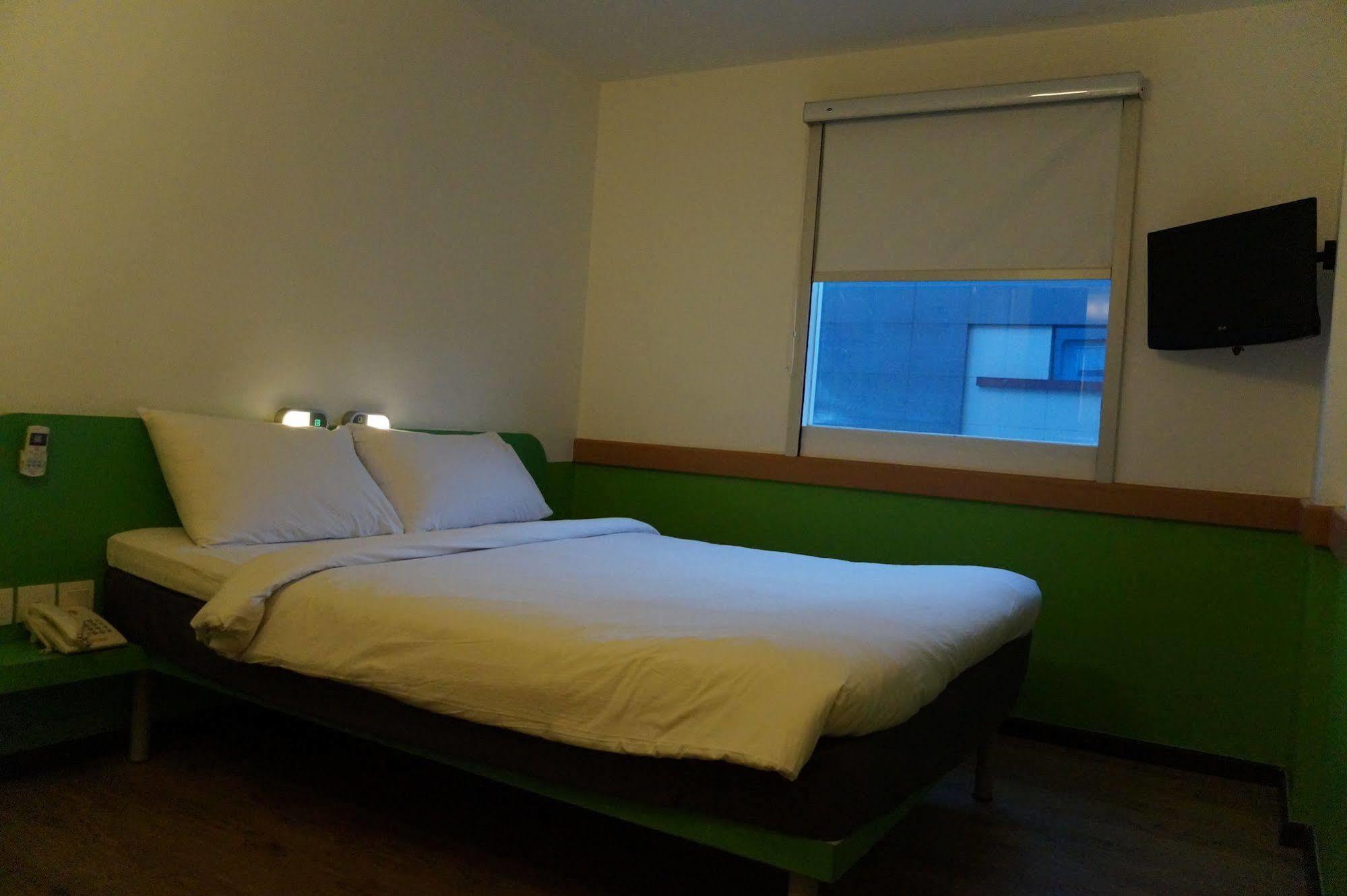 Ibis Budget Jakarta Airport Tangerang Ngoại thất bức ảnh